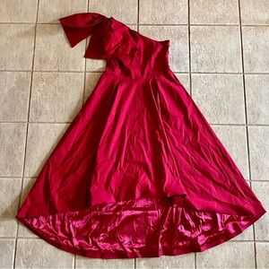 City Chic Women's Plus Size 18 Crawford Maxi Dress NWT True Red One Shoulder Bow